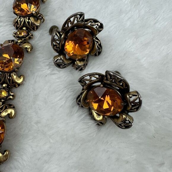 Holycraft Signed 1952 Vintage Jewelry Set Rhinestone Bracelet Earrings - Picture 3 of 8